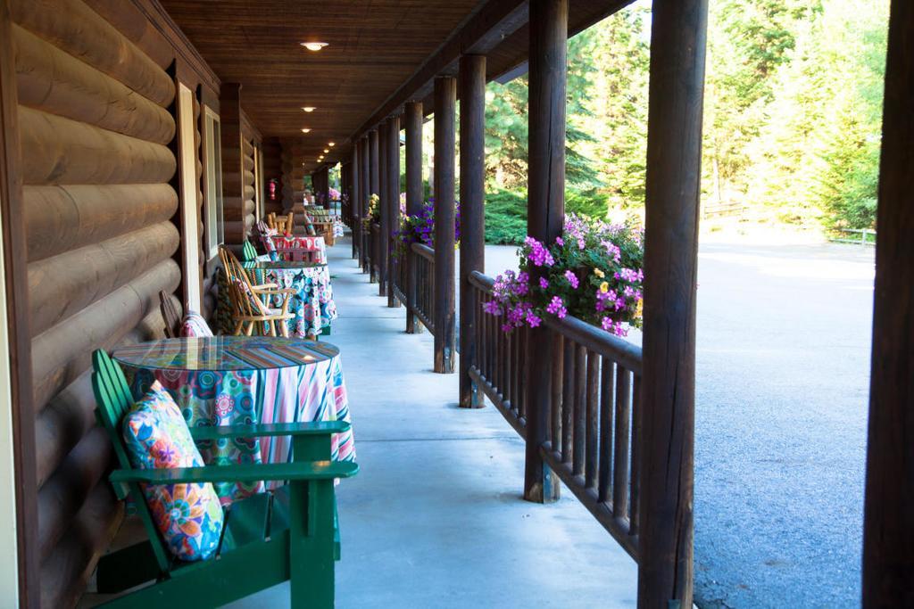 Log Inn Bonners Ferry Exterior foto